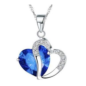 18K White Gold Crystal heart pendant necklace